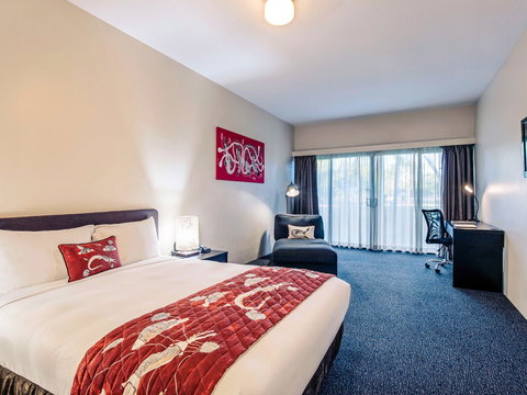 Mercure Kakadu Crocodile Hotel - Coogee Beach Accommodation 4
