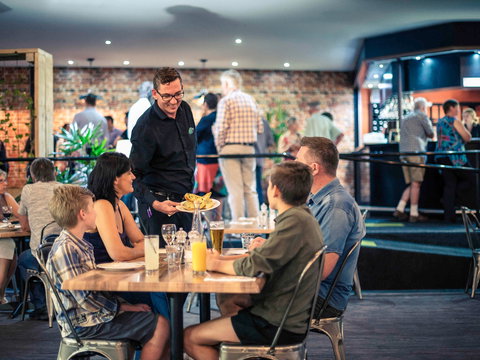 Mercure Kakadu Crocodile Hotel - Coogee Beach Accommodation 8