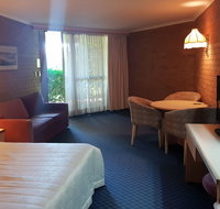 The John Hunter Motel - Coogee Beach Accommodation