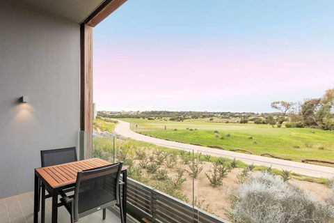 RACV Torquay Resort - Coogee Beach Accommodation 14