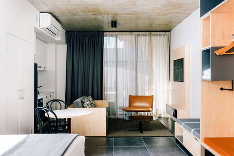 Veriu Broadway - Coogee Beach Accommodation 5