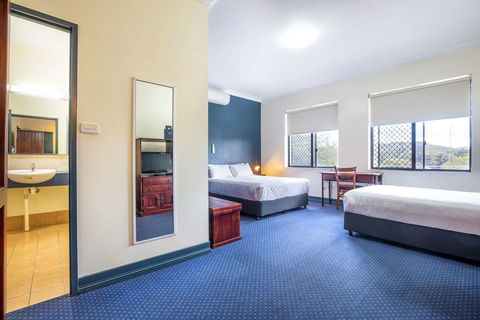 Atherton Hotel - Coogee Beach Accommodation 4