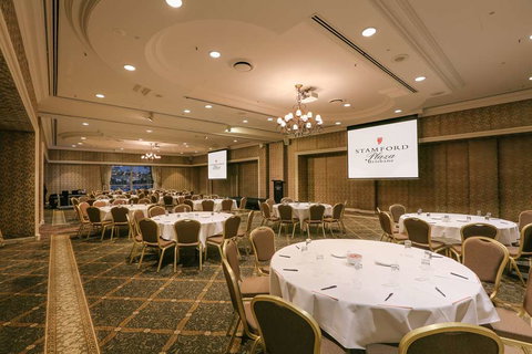 The Stamford Plaza Brisbane - Coogee Beach Accommodation 6