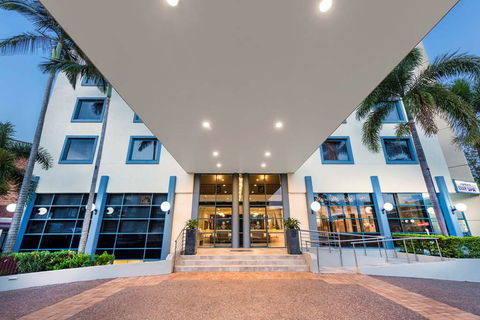 Best Western Plus Hotel Diana - Coogee Beach Accommodation 0