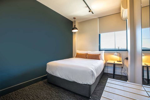 Chardons Corner Hotel - Coogee Beach Accommodation 8
