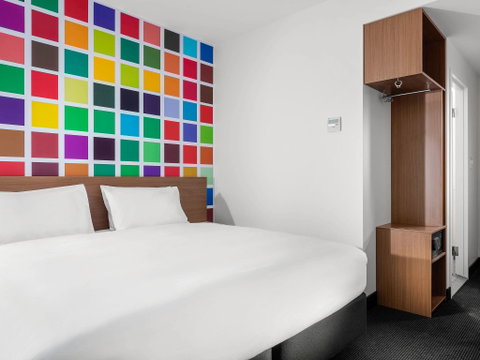 Ibis Styles Brisbane Elizabeth Street - Coogee Beach Accommodation 4