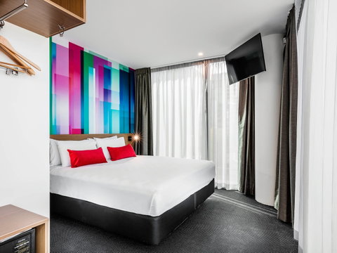Ibis Styles Brisbane Elizabeth Street - Coogee Beach Accommodation 6
