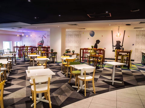 Ibis Styles Brisbane Elizabeth Street - Coogee Beach Accommodation 12