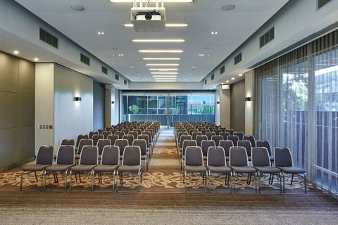Parmelia Hilton Perth - Coogee Beach Accommodation 10