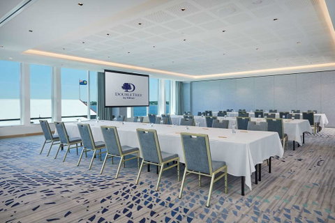 DoubleTree by Hilton Perth Waterfront - Coogee Beach Accommodation 12