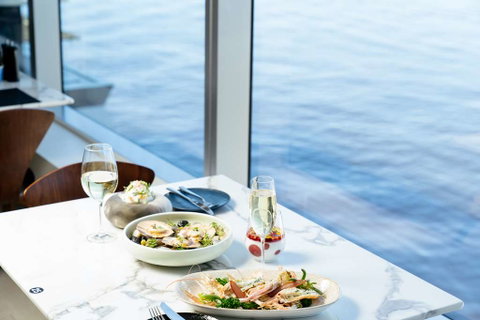 DoubleTree by Hilton Perth Waterfront - Coogee Beach Accommodation 14