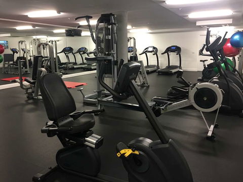 Avenue Hotel Canberra - Coogee Beach Accommodation 10
