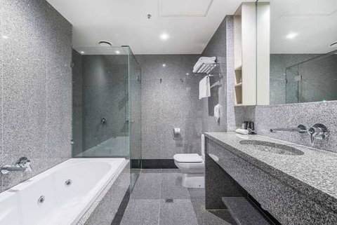 Mantra Tullamarine Hotel - Coogee Beach Accommodation 3