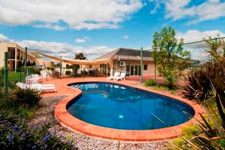Nagambie Waterfront Motel - Coogee Beach Accommodation 2