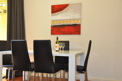 RNR Apartments, Adelaide - Coogee Beach Accommodation 2
