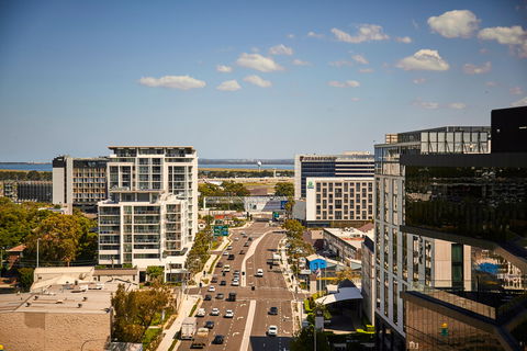 Holiday Inn Sydney Airport - Coogee Beach Accommodation 2