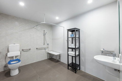 Meriton Suites Sydney Airport - Coogee Beach Accommodation 10