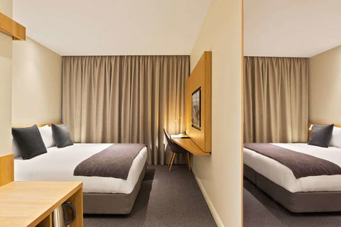 Mantra Hotel At Sydney Airport - Coogee Beach Accommodation 1
