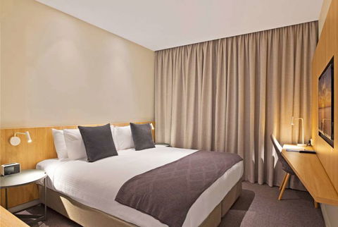 Mantra Hotel At Sydney Airport - Coogee Beach Accommodation 2