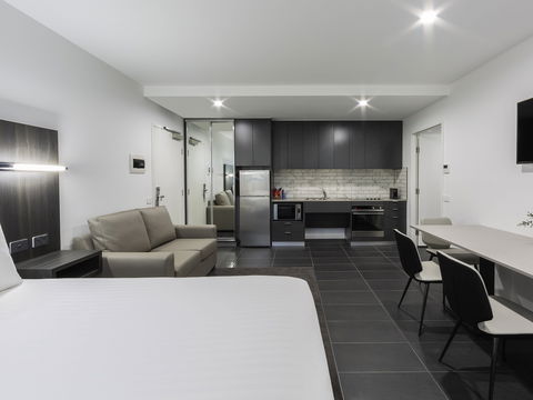 The Sebel Canberra Civic Hotel - Coogee Beach Accommodation 8