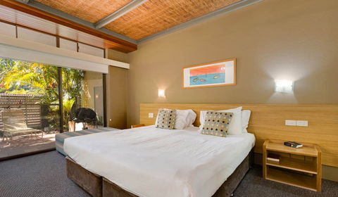 Nautilus Beachfront Villas & Spa - Coogee Beach Accommodation 1