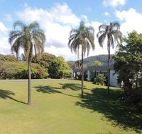 Comfort Inn Premier Coffs Harbour - Coogee Beach Accommodation