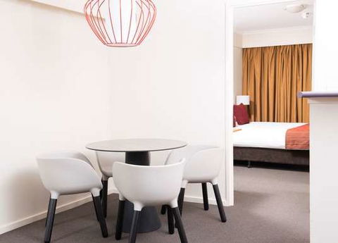 Mantra On Northbourne - Coogee Beach Accommodation 5
