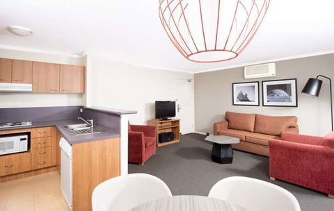 Mantra On Northbourne - Coogee Beach Accommodation 6