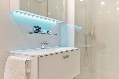 Good Life Suites - Coogee Beach Accommodation 7