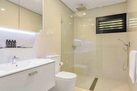 Good Life Suites - Coogee Beach Accommodation 16