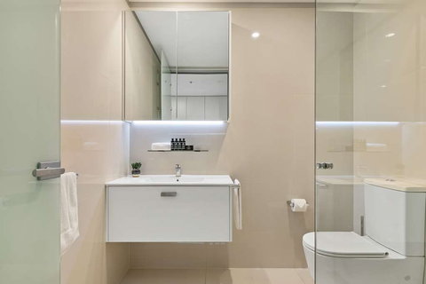 Good Life Suites - Coogee Beach Accommodation 17