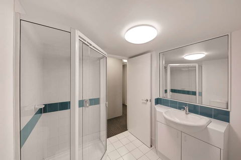 Adina Serviced Apartments James Court - Coogee Beach Accommodation 8