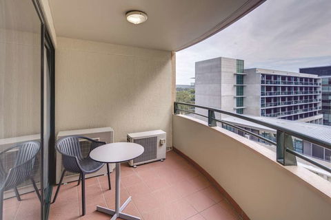 Adina Serviced Apartments James Court - Coogee Beach Accommodation 15