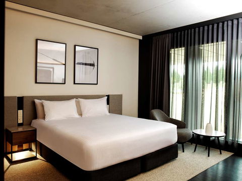 A By Adina Canberra - Coogee Beach Accommodation 7
