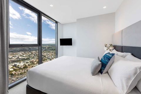 Imagine Lighthouse - Coogee Beach Accommodation 4