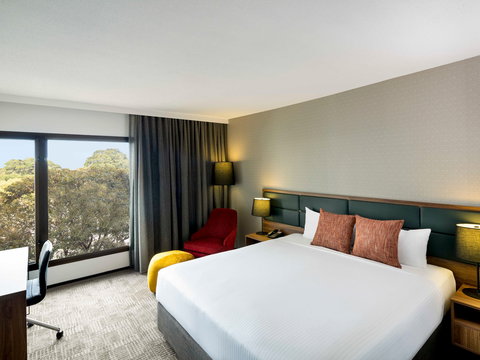 Novotel Sydney International Airport - Coogee Beach Accommodation 3