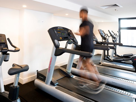 Novotel Sydney International Airport - Coogee Beach Accommodation 15