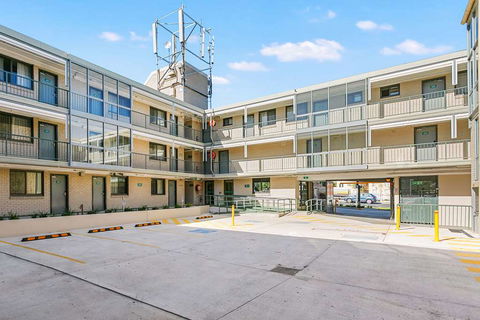 Quality Inn Sunshine Haberfield - Coogee Beach Accommodation 3