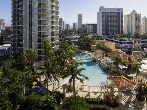 Mantra Towers Of Chevron Surfers - Coogee Beach Accommodation 1