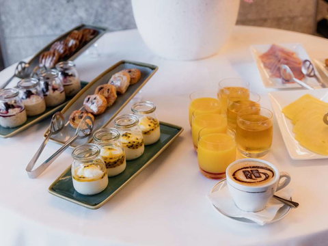 Hilton Surfers Paradise Hotel - Coogee Beach Accommodation 11