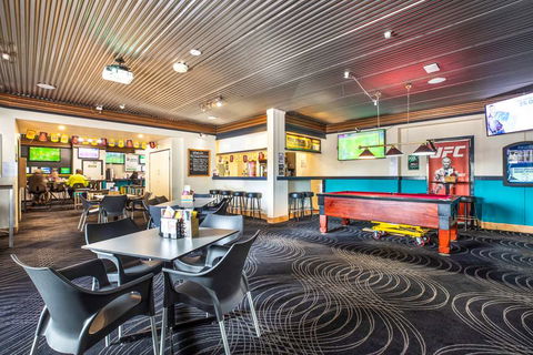 Atherton Hotel - Coogee Beach Accommodation 9