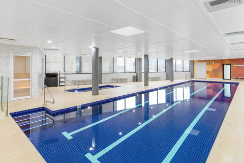 Meriton Suites Church Street, Parramatta - Coogee Beach Accommodation 15