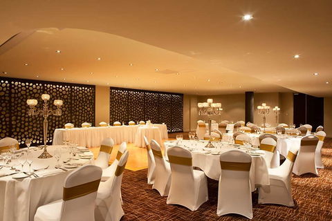 PARKROYAL Parramatta - Coogee Beach Accommodation 17