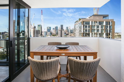 Arise Soda - Coogee Beach Accommodation 1