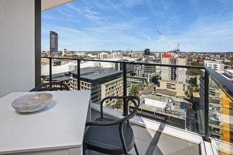 Arise Soda - Coogee Beach Accommodation 3