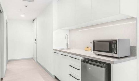 Essence Suites Taringa - Coogee Beach Accommodation 6