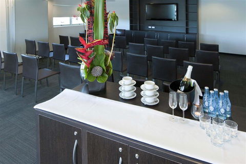 Jephson Hotel - Coogee Beach Accommodation 9