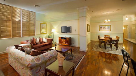 Royal Albert Hotel - Coogee Beach Accommodation 12