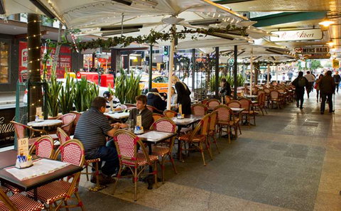 Royal Albert Hotel - Coogee Beach Accommodation 13