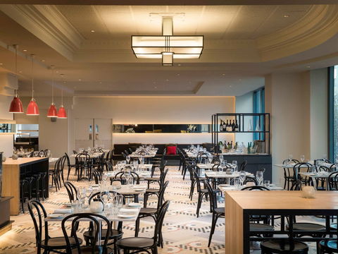 Novotel Melbourne On Collins - Coogee Beach Accommodation 12